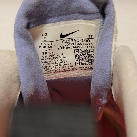 Nike Air Max 270 React Shoes - Picture 5 of 7